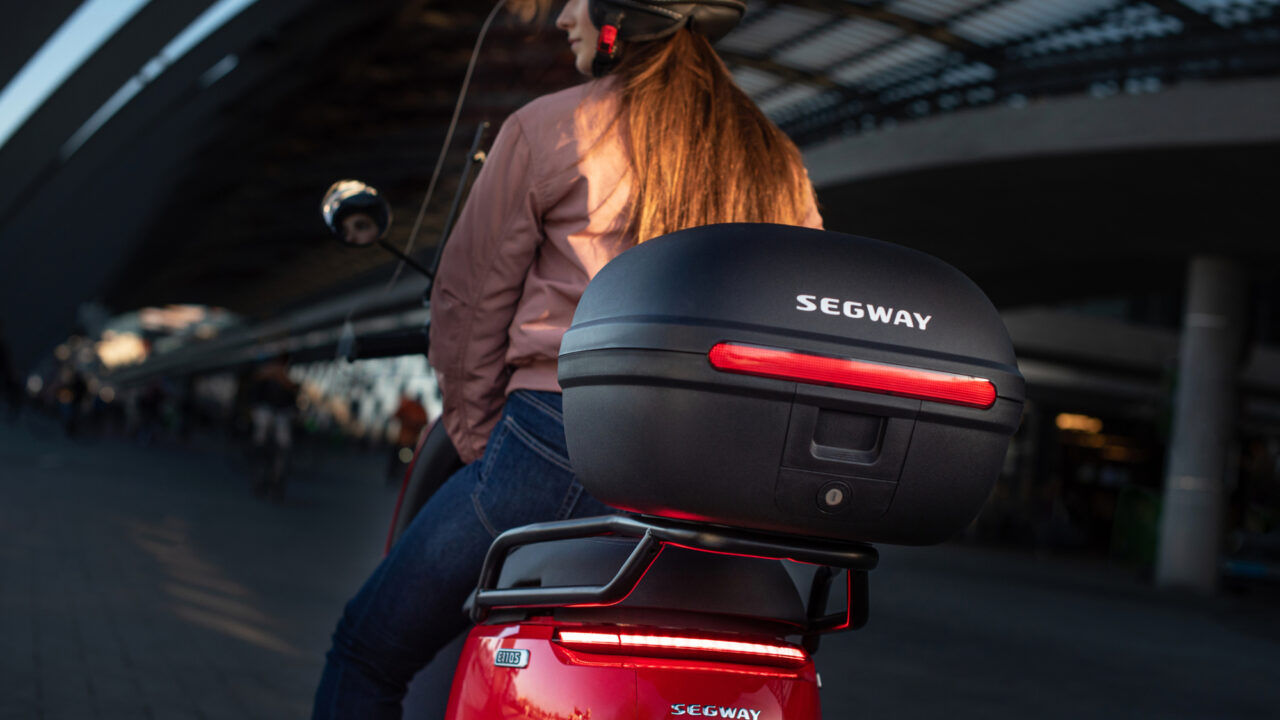 Distributor Subscription